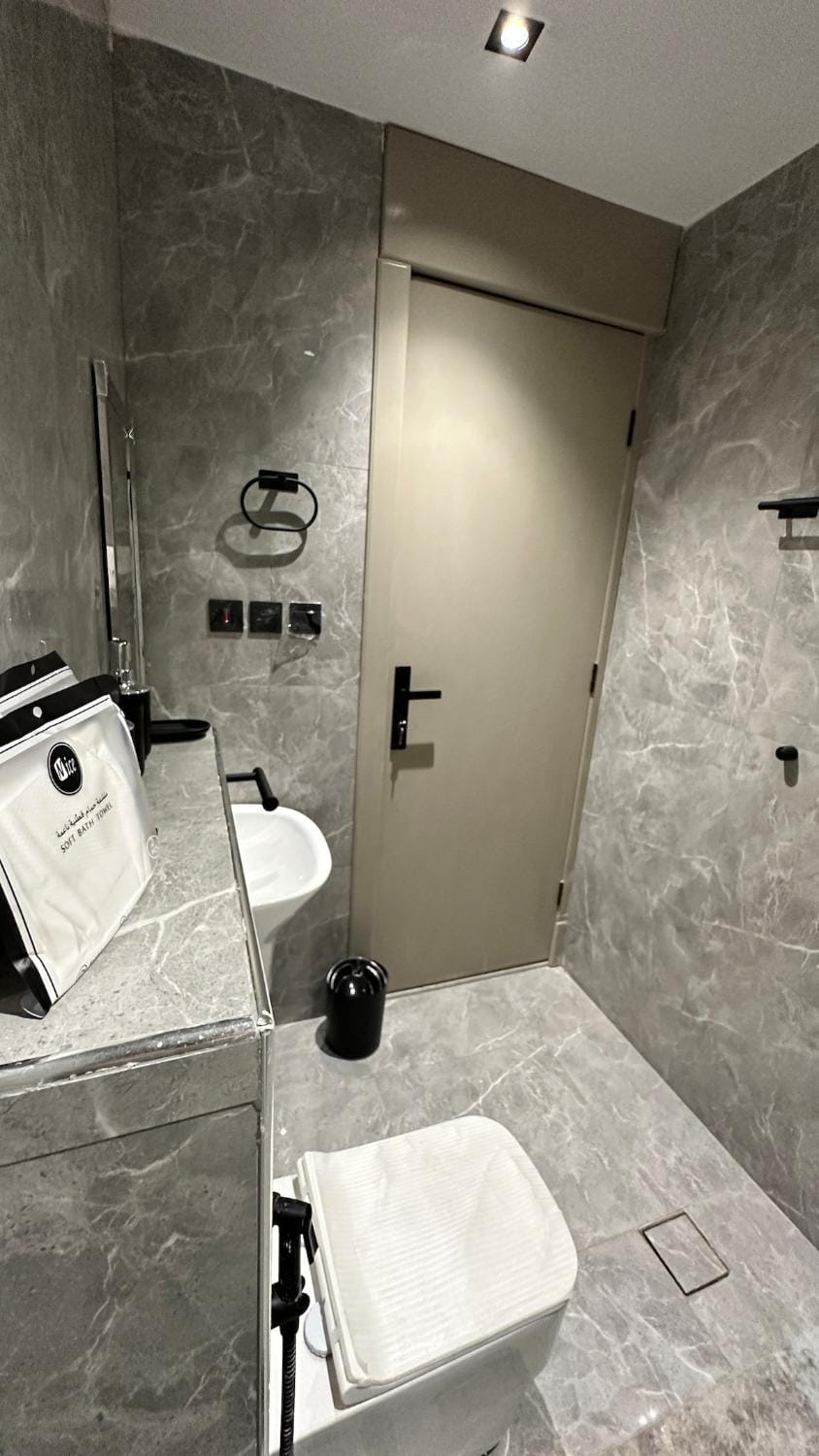 Private Studio with Private Entrance 2030 Apartment in Riyadh