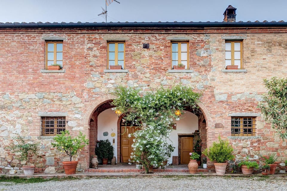 Facade/entrance, Garden view