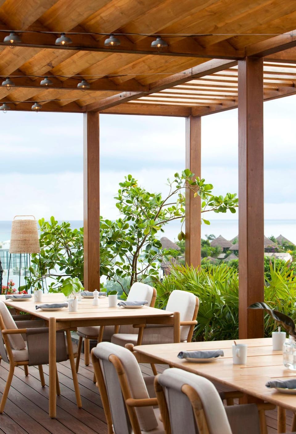 Restaurant/places to eat, Restaurant/places to eat