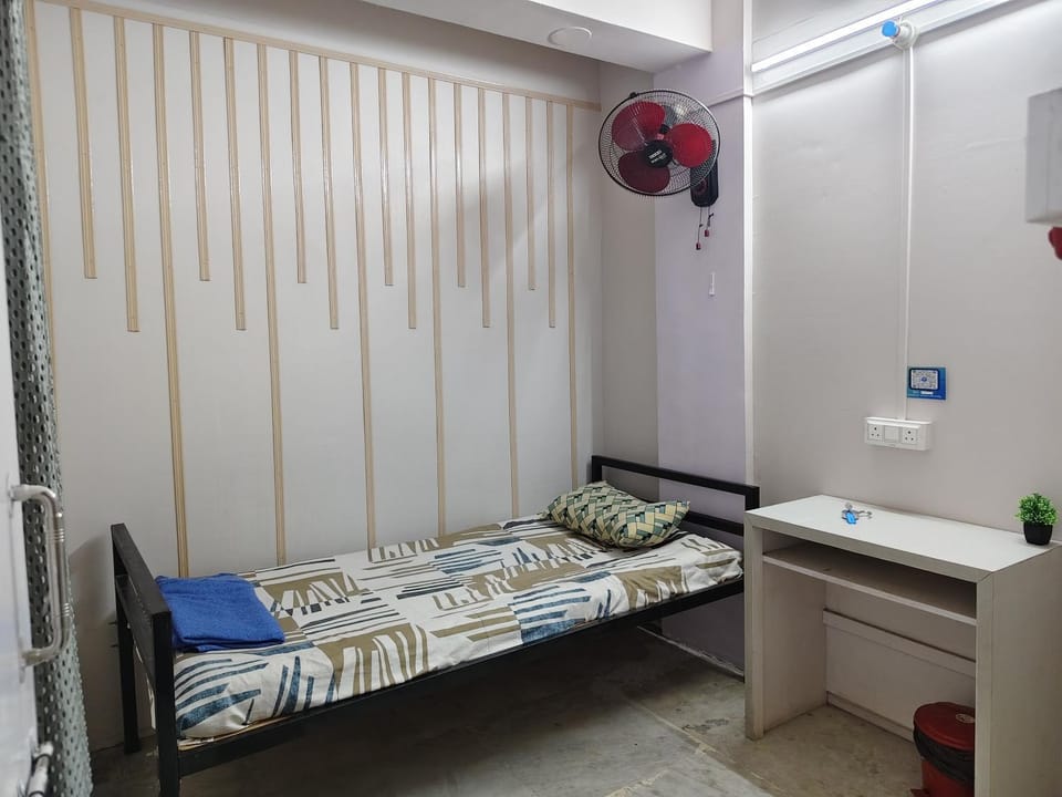 Little While Elitz-Budget & backpacker friendly micro hotel-Near metro Hotel in Kolkata