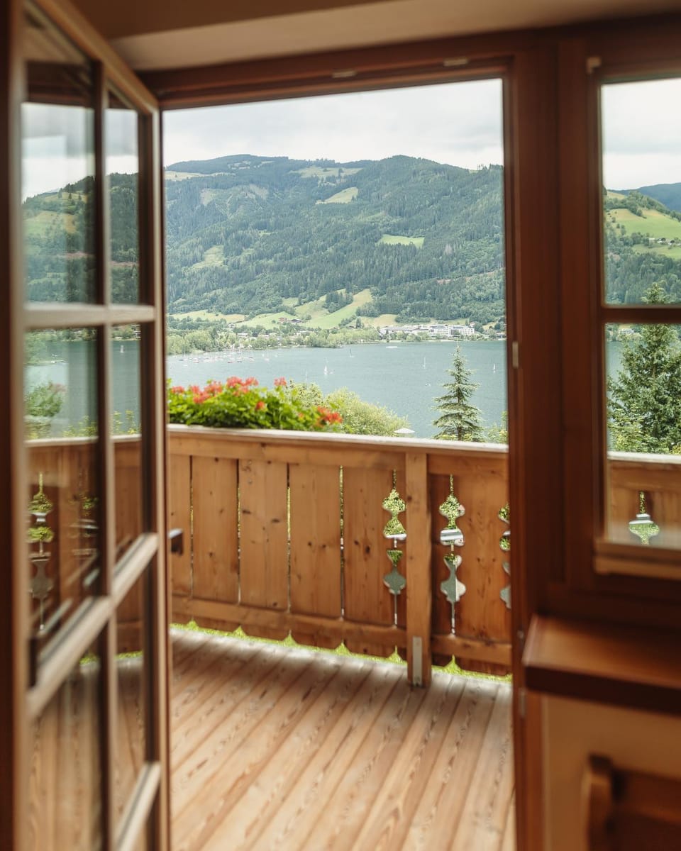 View (from property/room), Balcony/Terrace