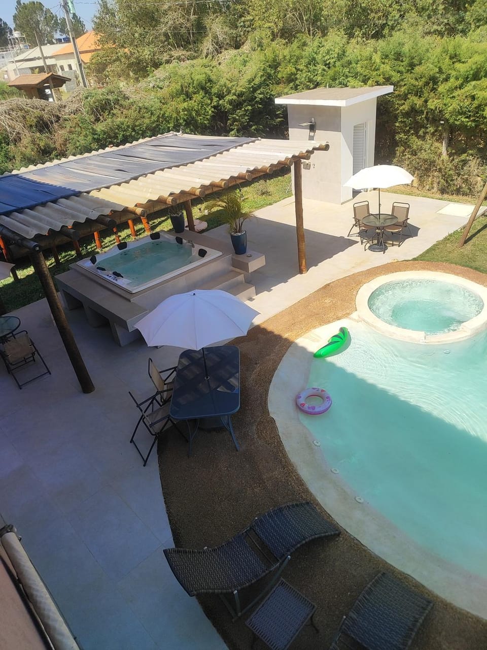 Natural landscape, Hot Tub, View (from property/room), Balcony/Terrace, Pool view, sunbed