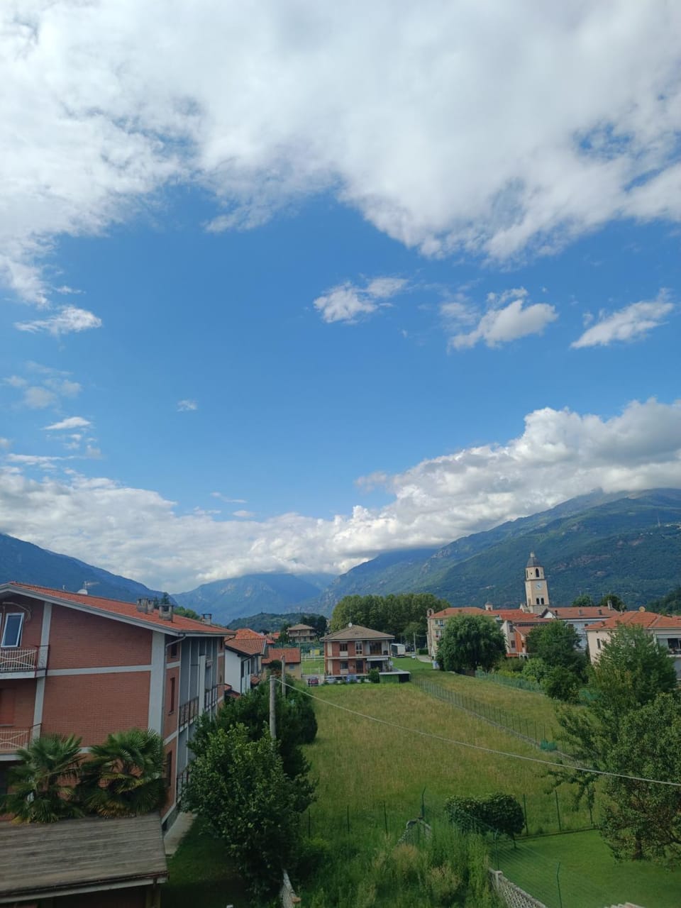 Nearby landmark, Natural landscape, Mountain view