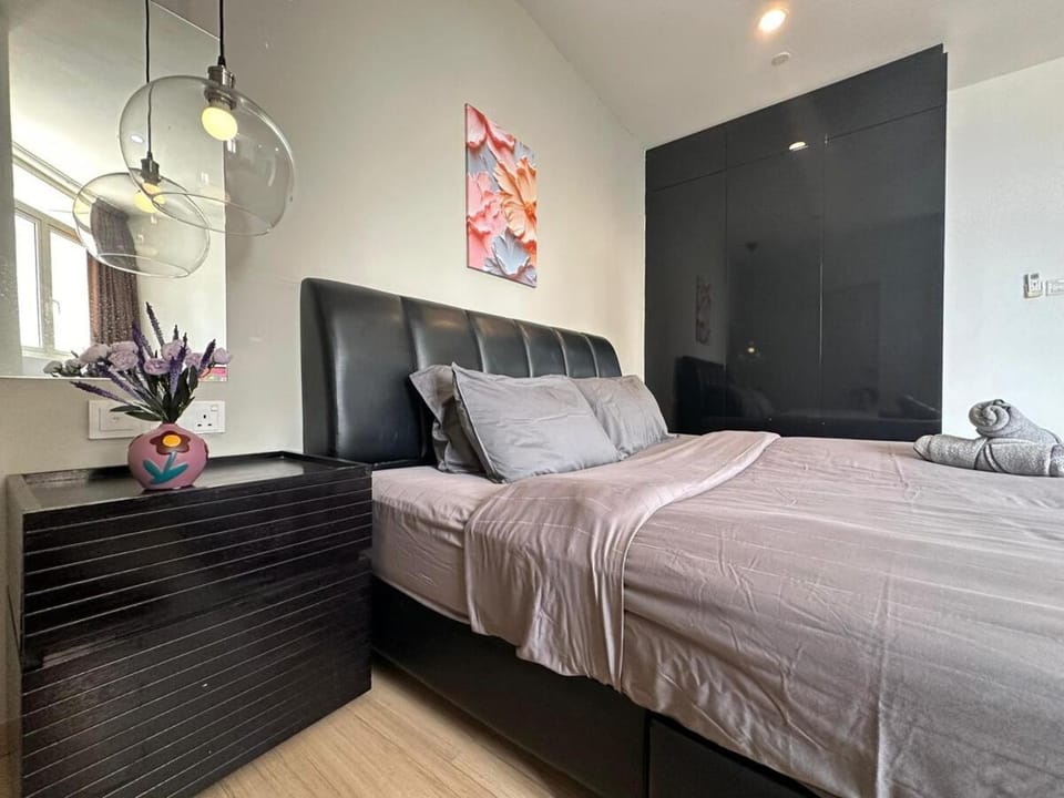 Comfort 1BR studio One One Eight Island Plaza Apartment in Tanjung Bungah