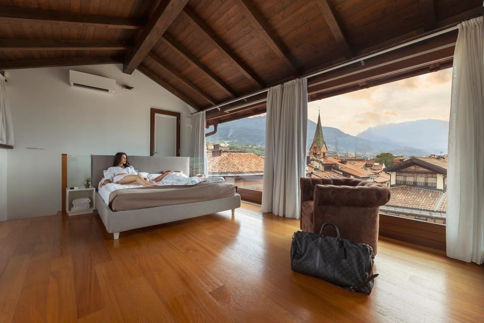 Bed, View (from property/room)