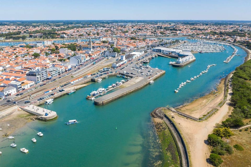 Bouée - Saint Gilles Croix de Vie Apartment in Centre-Val de Loire