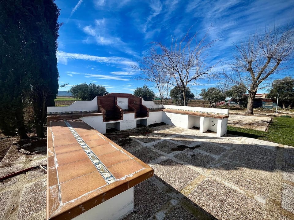 BBQ facilities, BBQ facilities