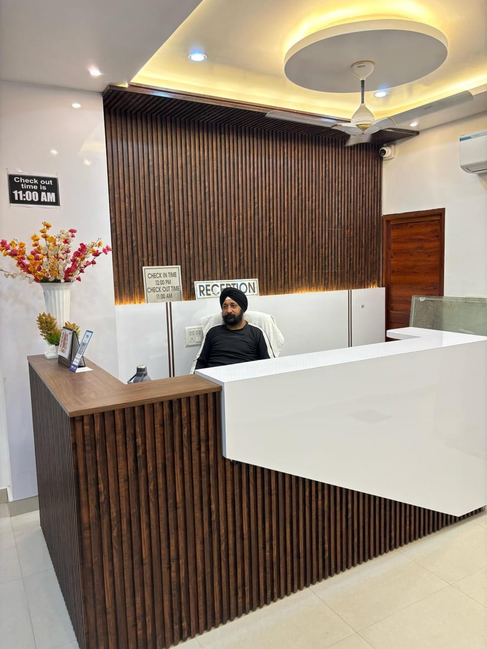 The Moon Inn Bed and Breakfast in Uttar Pradesh