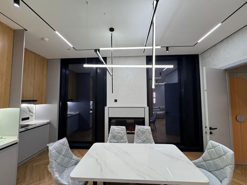 Living room, Dining area, kitchen