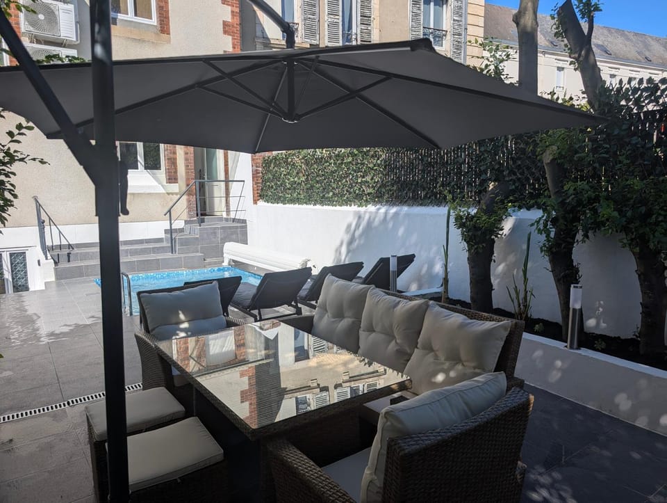 Le Patio - Villa Valmy - Hypercentre - Gare SNCF Apartment in Montluçon