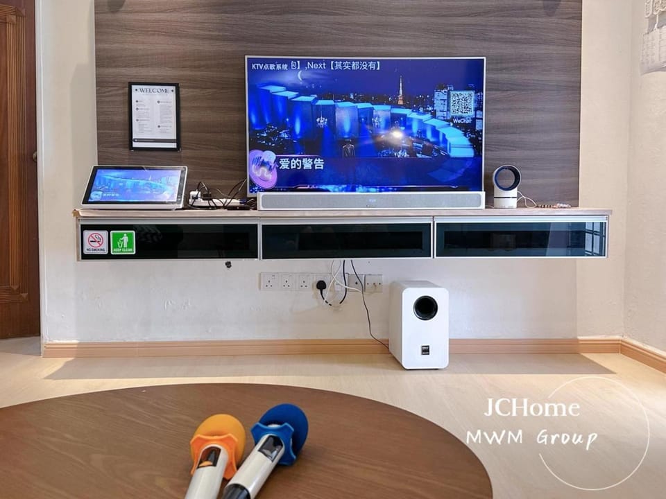 Karaoke, TV and multimedia