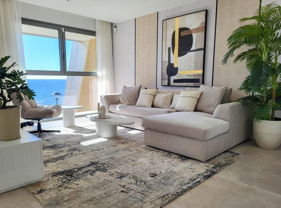 Communal lounge/ TV room, Living room