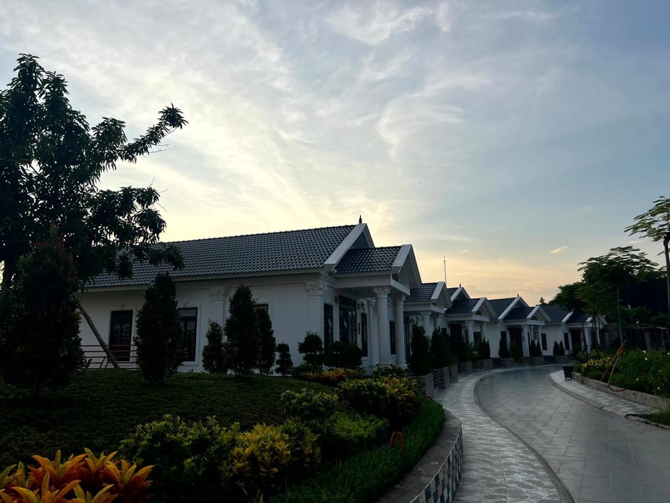 Neighbourhood