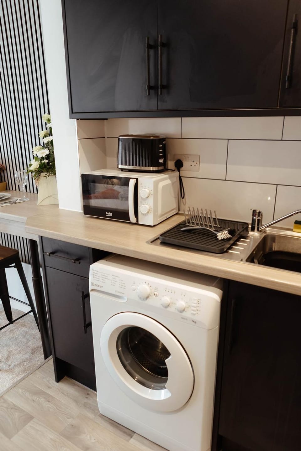 microwave, toaster, washing machine