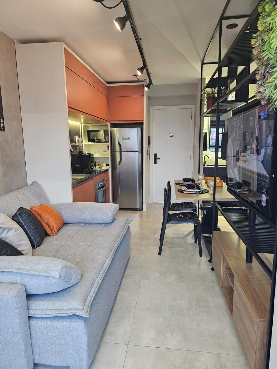 Lindo Studio na Frente do Shopping Eldorado Completo! Apartment in Sao Paulo City