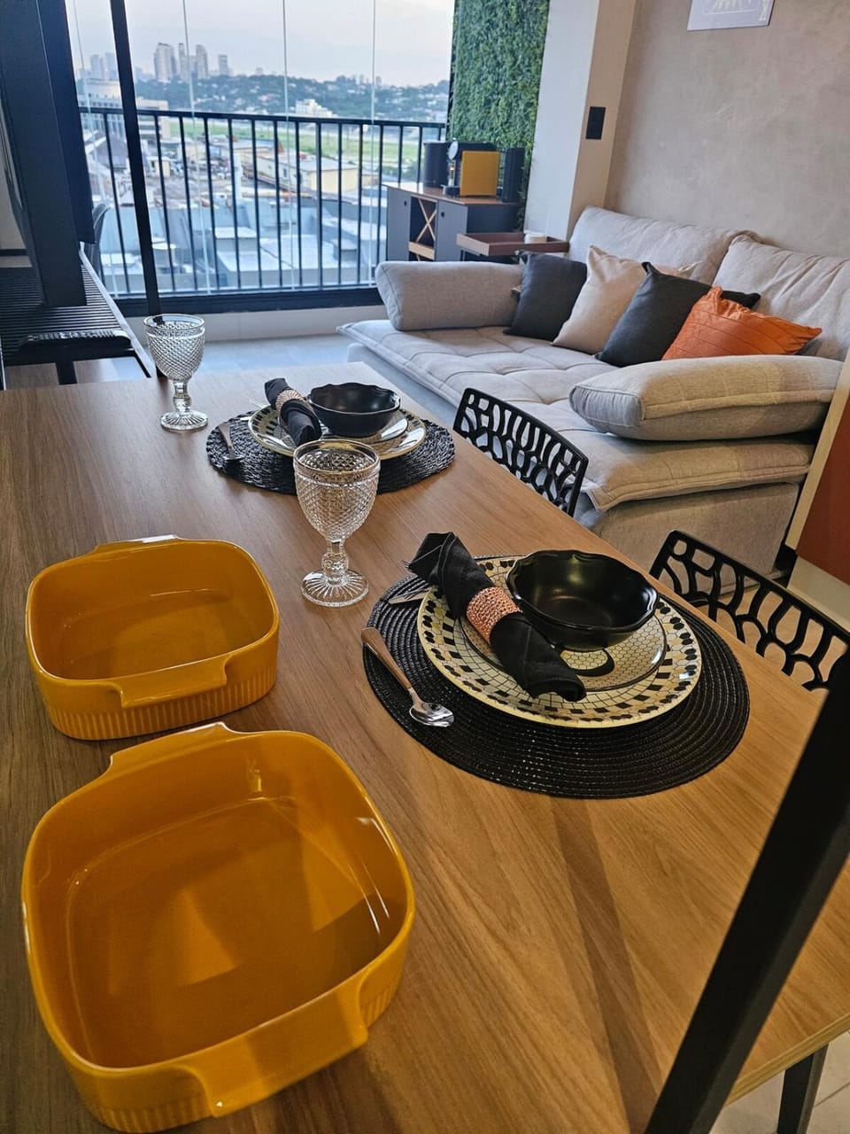 Lindo Studio na Frente do Shopping Eldorado Completo! Apartment in Sao Paulo City