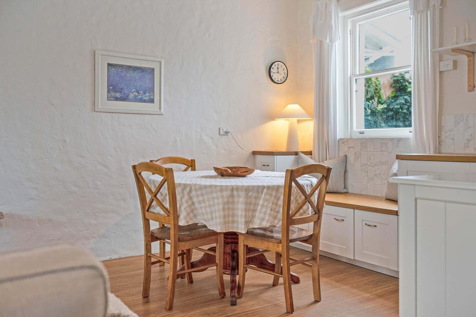 The Coach House Waterfront dog friendly House in Victor Harbor