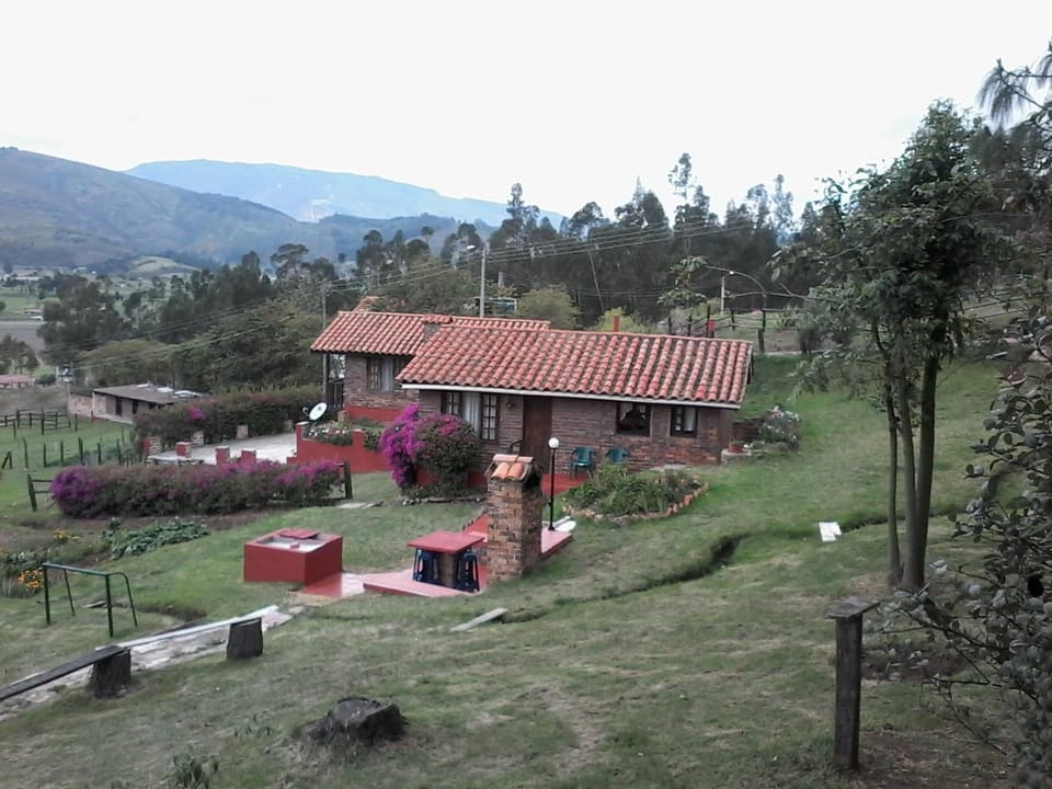Granja el Milagro - Cabañas Campestres Country House in Santander, Colombia