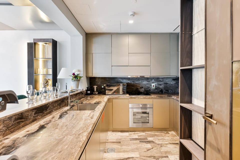 minibar, oven, pet friendly, stove, kitchen