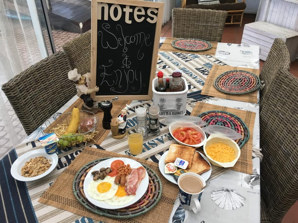 Food close-up, English/Irish breakfast