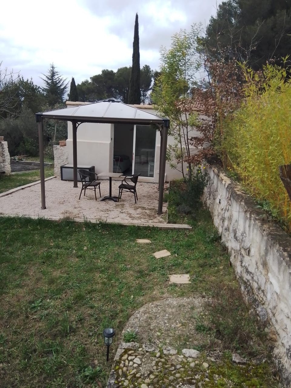 Studio à la campagne Apartment in Aix-en-Provence