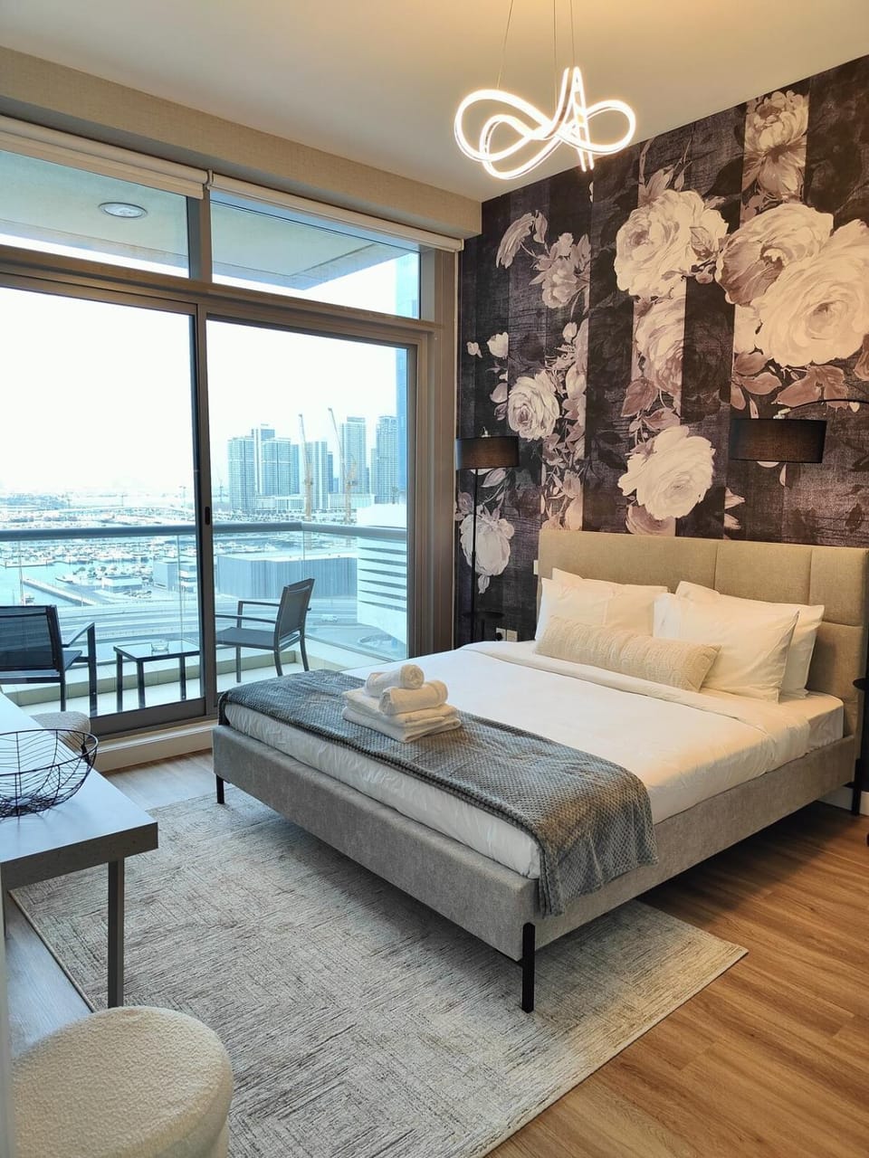 Marina Bliss Luxe Stay with Waterfront and Palm Views Apartment in Dubai