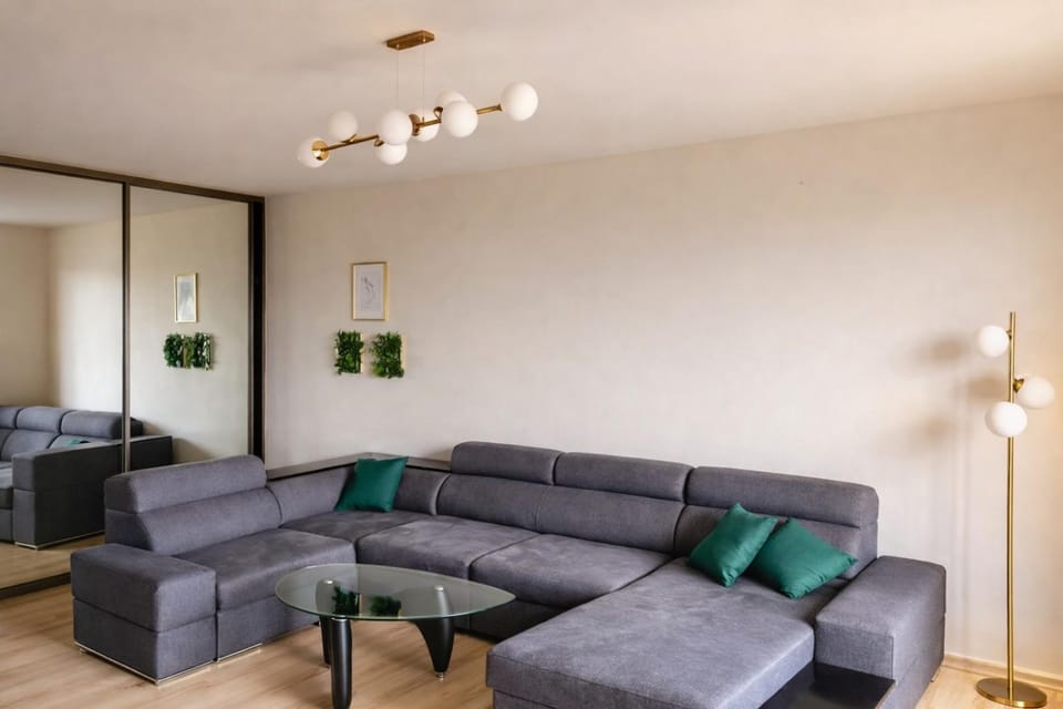 Communal lounge/ TV room, Living room, Bedroom