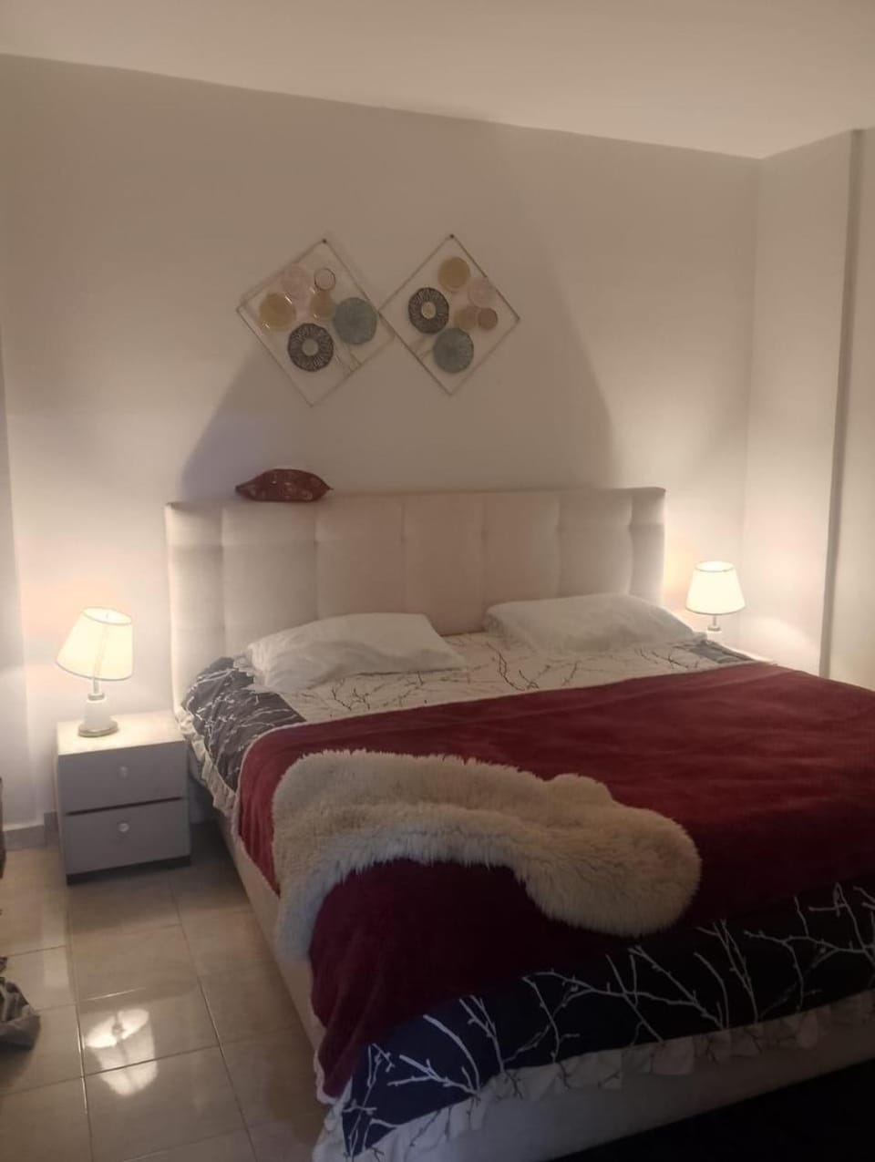 شقة بجوار المركز التجاري والمطاعم جديدة Apartment in New Cairo City