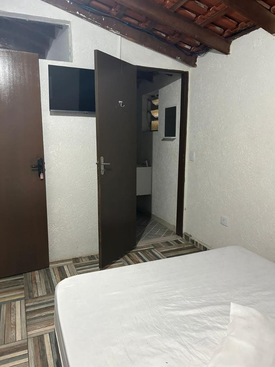 Hostel Oásis Hotel in Itanhaém