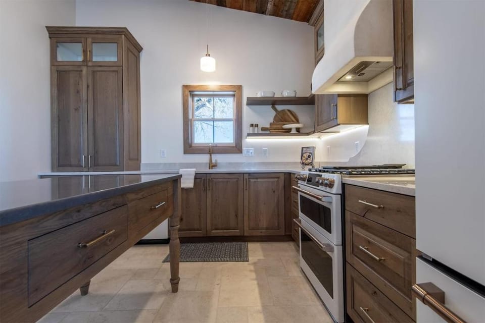 Historic Homestead with Pond and Teton Range Views House in Idaho