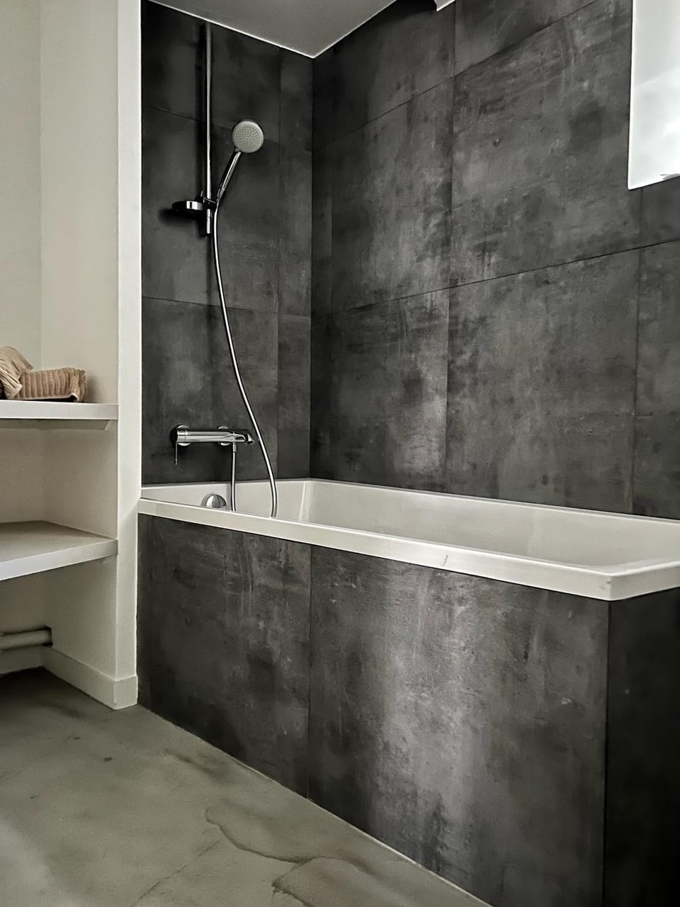 Bathroom, Bath