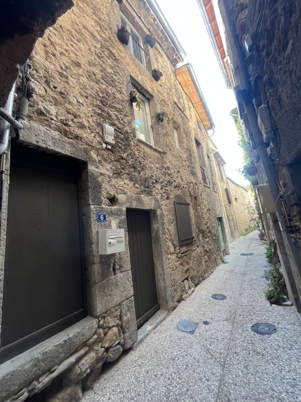 Property building, Street view