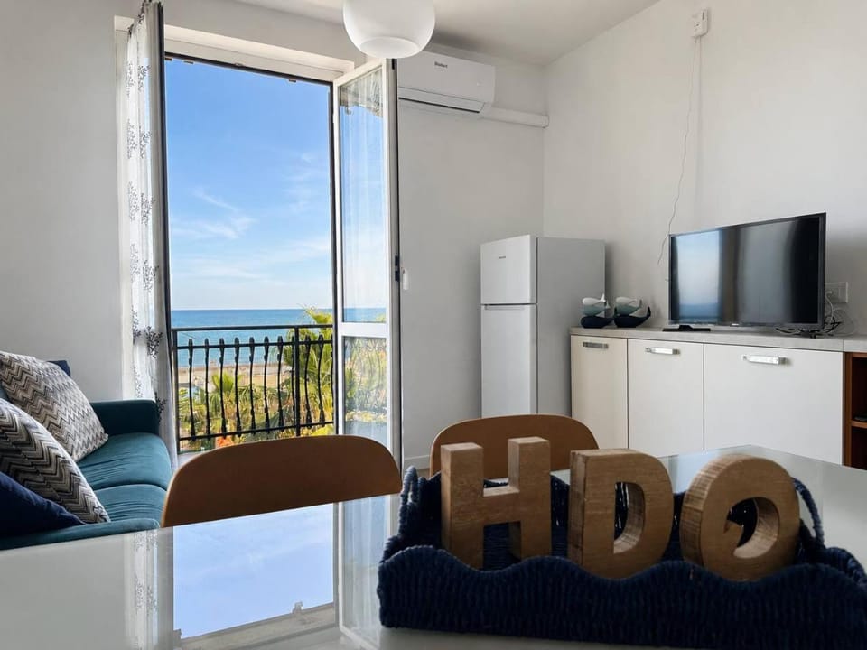 Riviera House Apartment in Loano