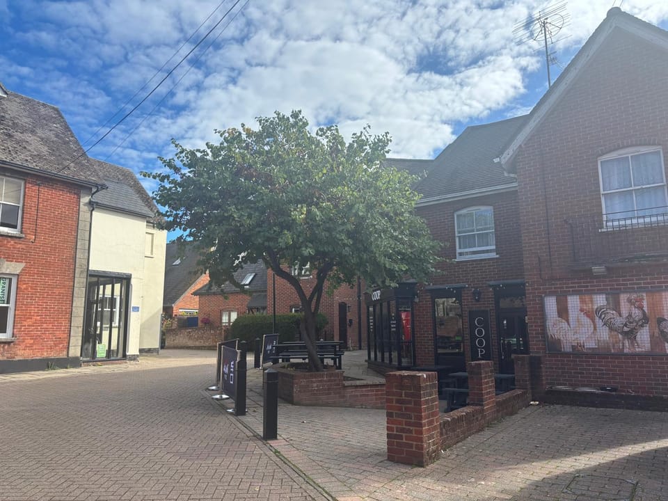 In the heart of the Town centre Ringwood, New Forest - Star Cottage House in Ringwood