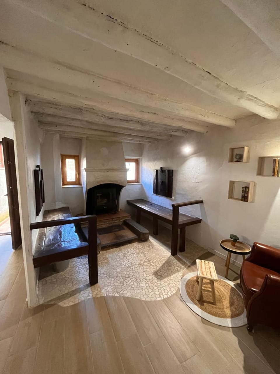 Living room, fireplace