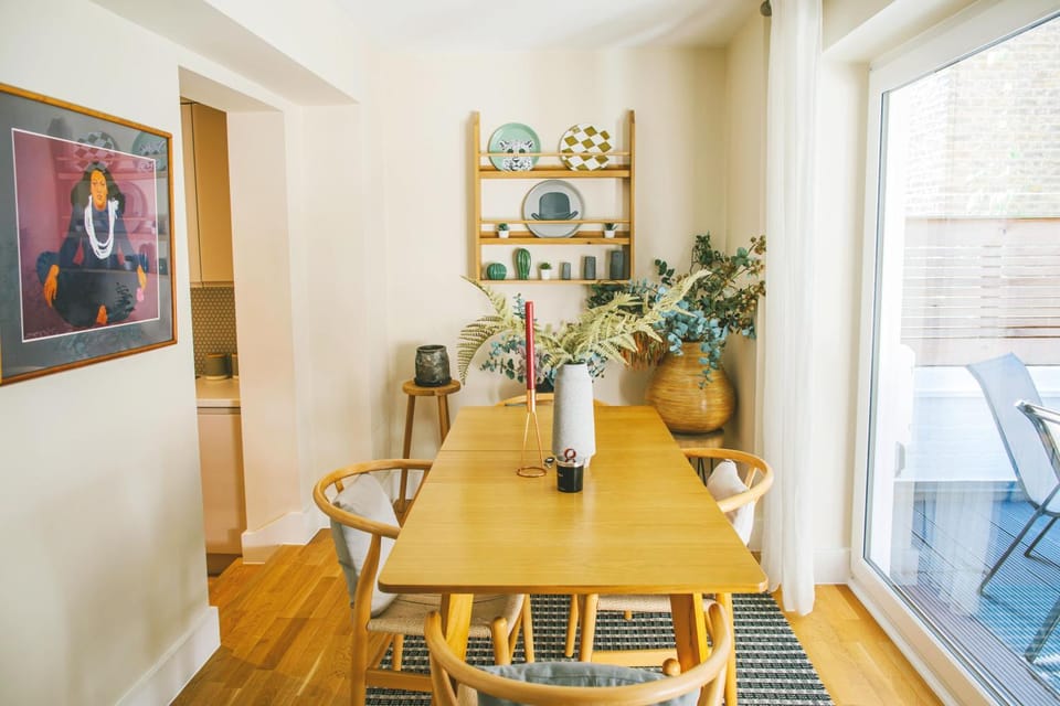 Balcony/Terrace, Balcony/Terrace, Seating area, Dining area