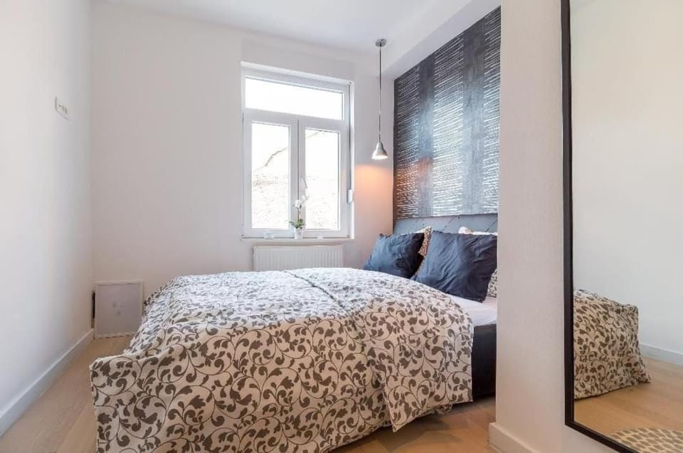 Cozy city center apartment 5min walk to Zrinjevac Apartment in City of Zagreb