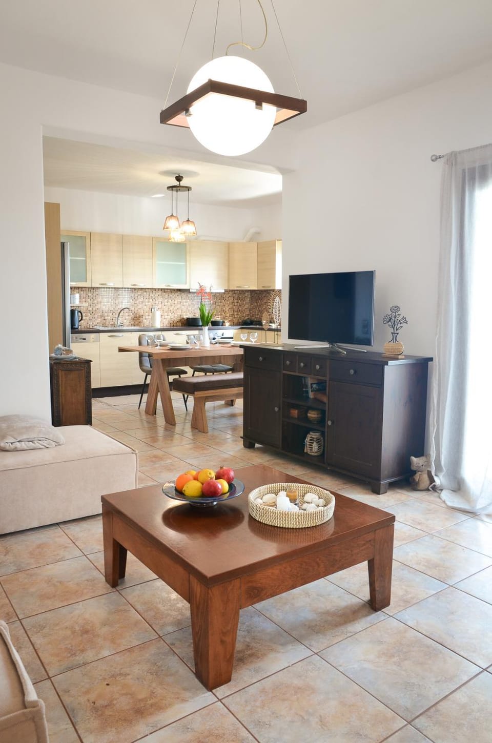 TV and multimedia, Living room