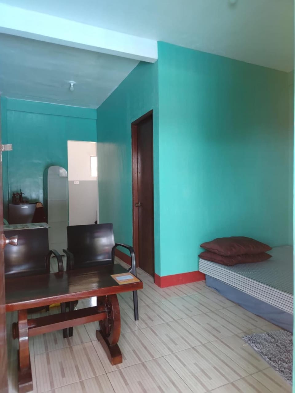 Bed, Living room, Dining area, Bedroom