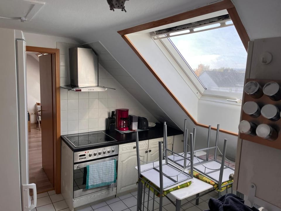 NR 4 DG 2 Zimmer für Firmen und Familien Apartment in Kassel