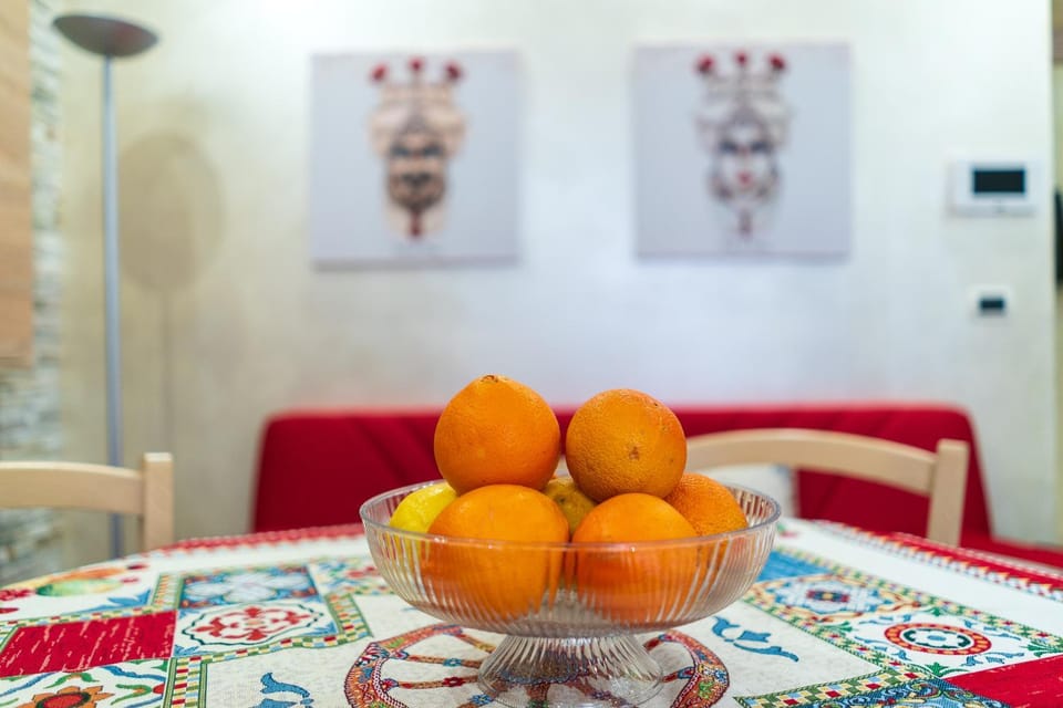 Food and drinks, Dining area