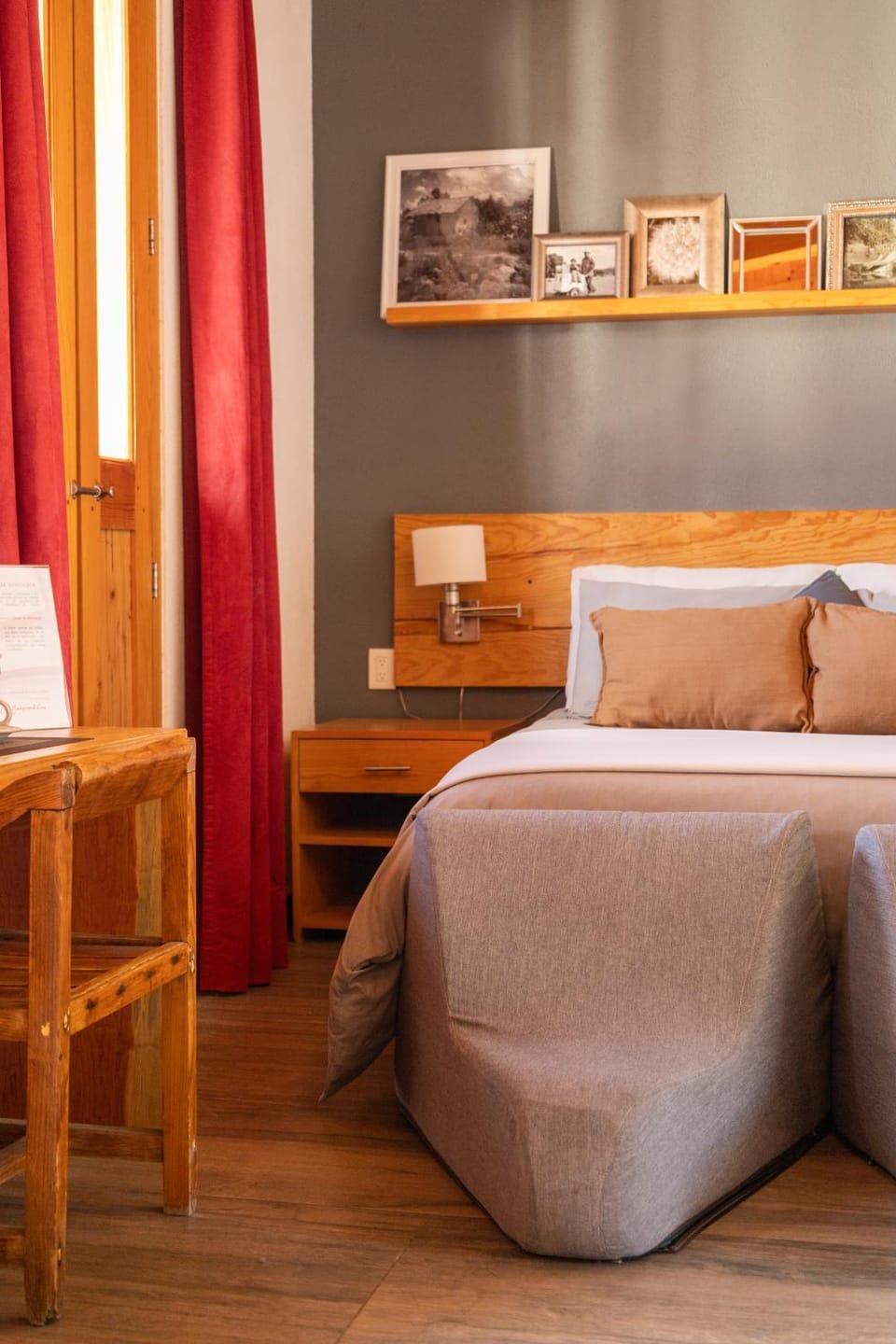 Photo of the whole room