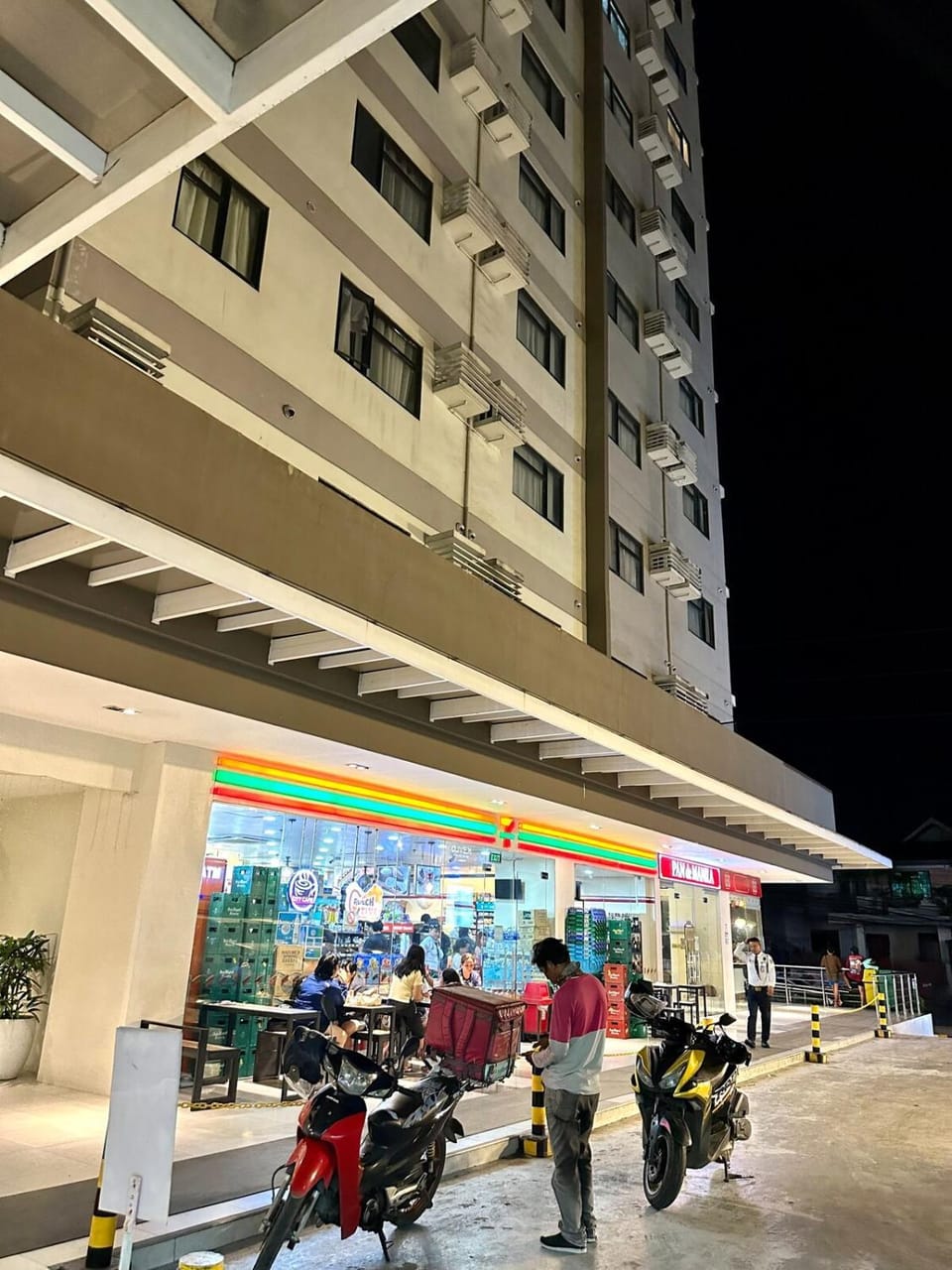 Widow's Son Casa Mira Cebu Apartment in Cebu City