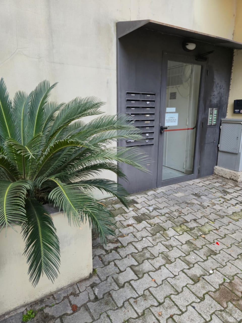 Property building, Facade/entrance