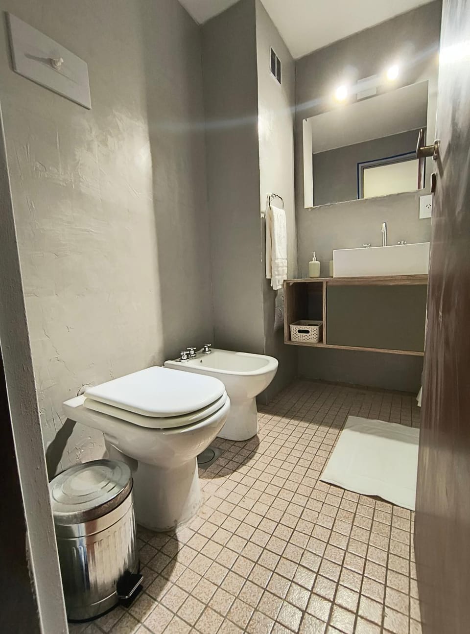 Shower, Toilet, Bathroom, bidet, hair dryier