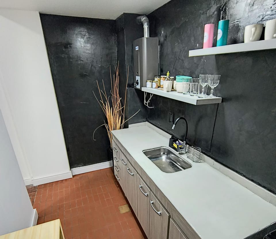 Coffee/tea facilities, Kitchen or kitchenette, minibar