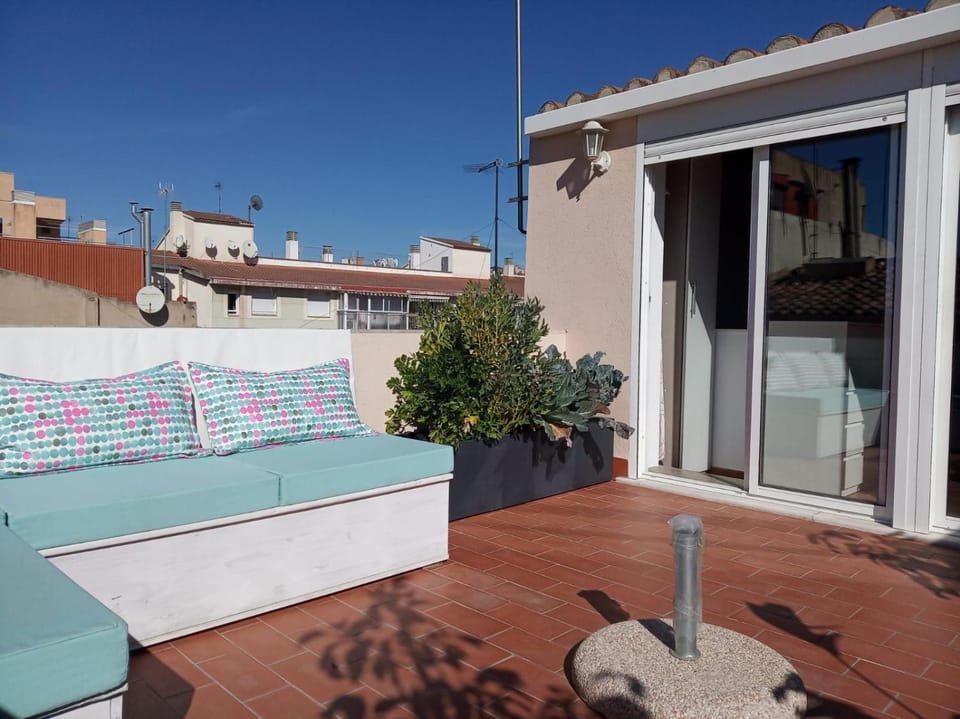 Atico encantador con terraza al centro de Reus Apartment in Reus