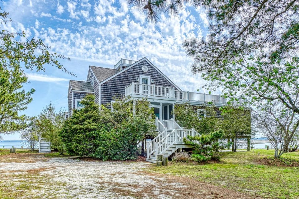 Charlotte's Morning Sun - Unobstructed Water Views! House in Chincoteague Island