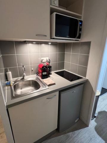 Studio Appart'Hôtel Gare TGV - 317 Apartment in Avignon