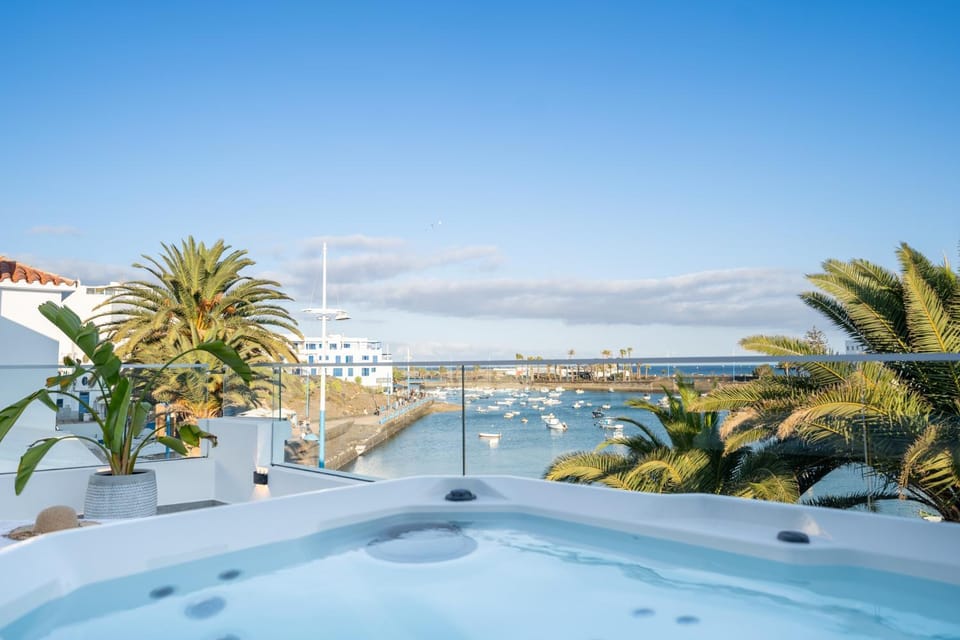 Hot Tub, Sea view